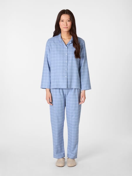 Women's Checkered Flannel Pajamas Light blue, presented on a model