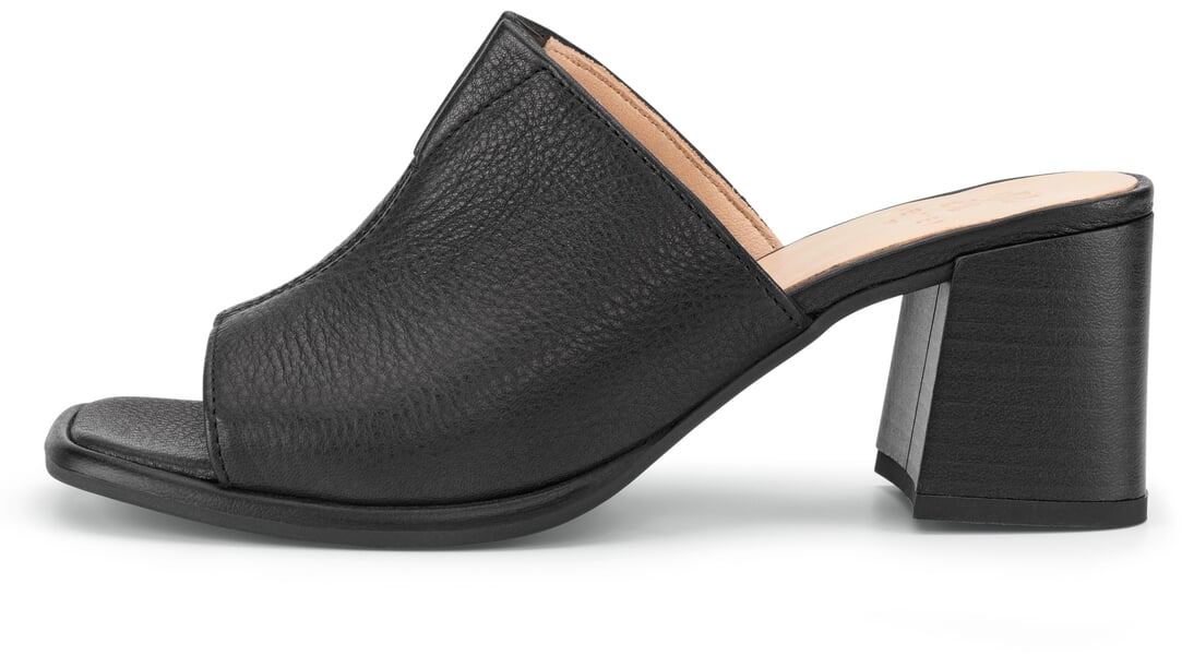 Women’s Heeled Mules Black