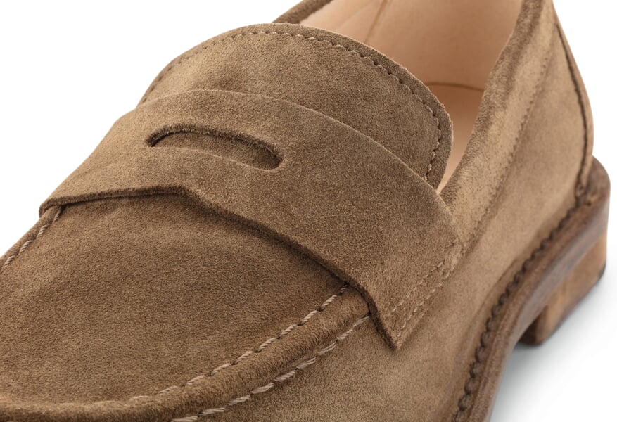 Men's loafer leather sole Taupe, close-up