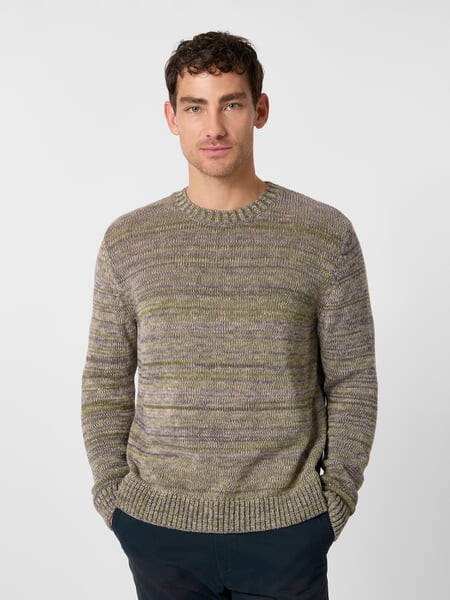 Herren-Strickpullover meliert Grün-Lila, Tragebild