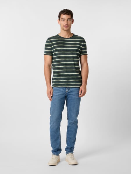 Men's linen shirt Navy-green-light green, presented on a model