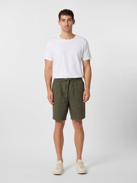 Men's linen shorts Olive, presented on a model