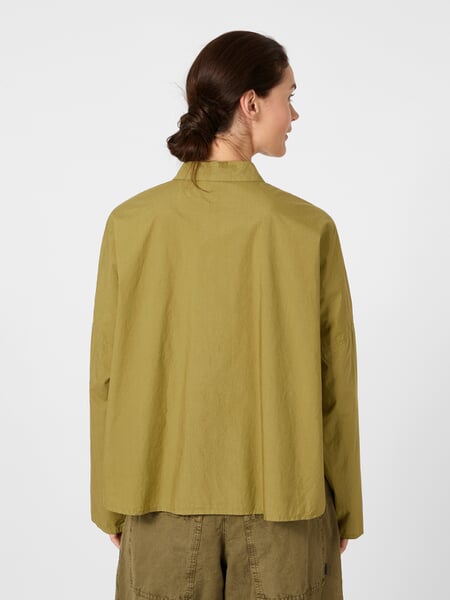 Women’s Poplin Blouse Ochre, presented on a model
