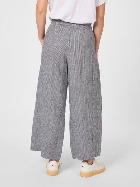 Women’s Striped Linen Pants Black and white, presented on a model
