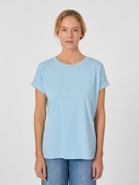 Dameskatoenen shirt Lichtblauw, gepresenteerd op een model