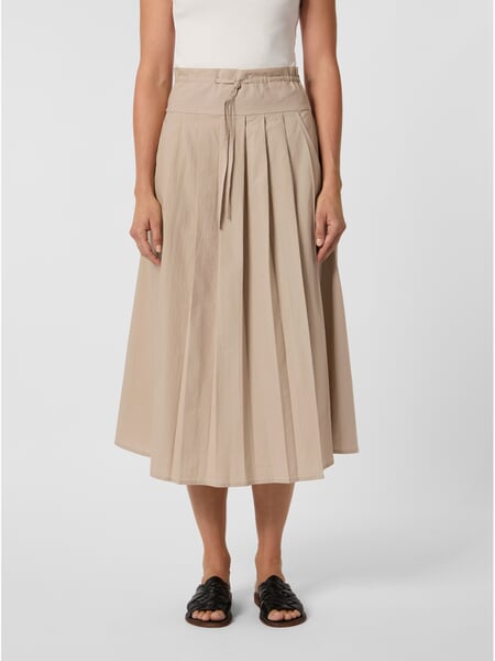 Women’s Midi Skirt Sand, presented on a model