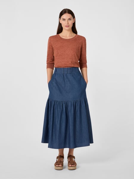 Ladies skirt cotton Denimblue, presented on a model