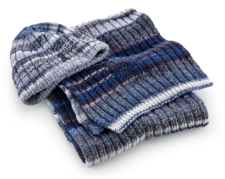 gorro de punto degradado". Azul-gris