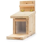 Squirrel feeding station