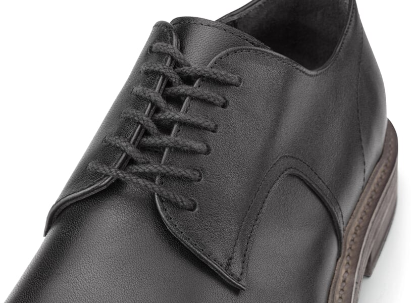 Herren-Schnürschuh flach Schwarz, Detailsicht