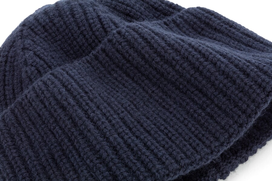 Strickmütze Nachtblau, Detailsicht