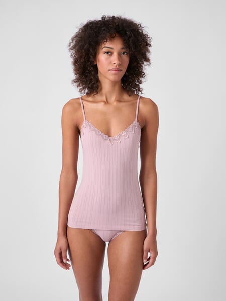 Women's Nadelzug Undershirt Mauve, presented on a model