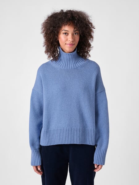 Damenpullover Oversized Hellblau, Tragebild