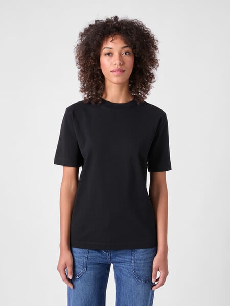 Damen-Kurzarmshirt Schwarz, Tragebild