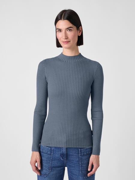 Damen-Strickshirt Graublau, Tragebild