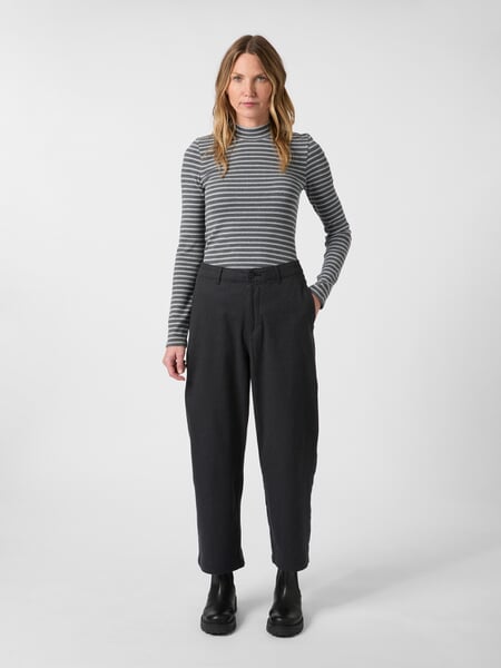 Damen-Chino Flanell Anthrazit, Tragebild