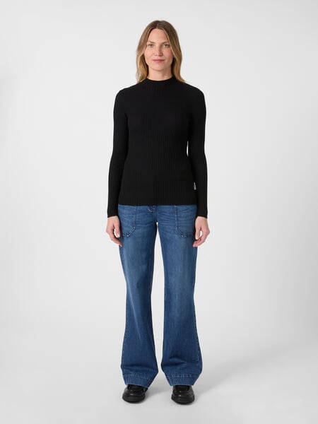 Damen-Strickshirt Schwarz, Tragebild