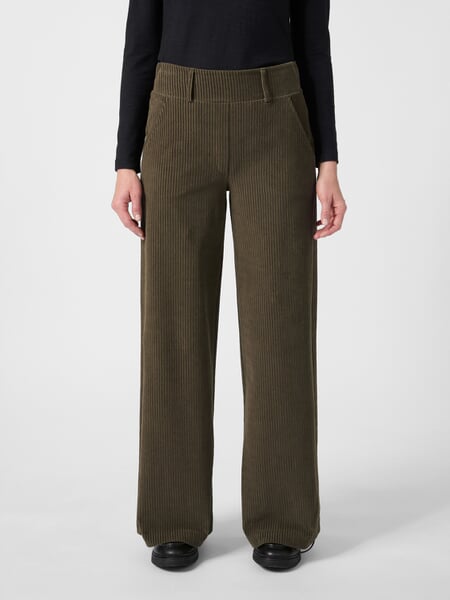 Damen-Cord-Marlene Taupe, Tragebild