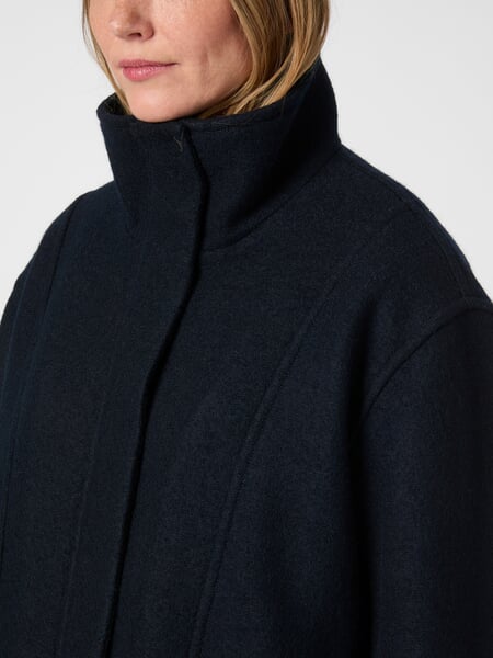 Women's Oversized Wool Blouson Navy, close-up