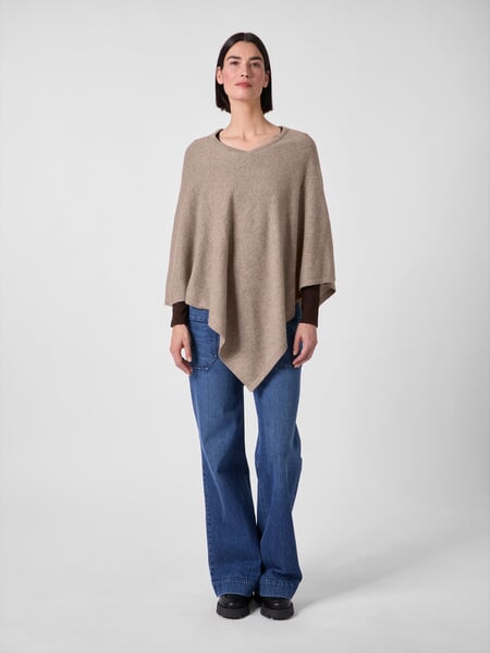 Poncho de cachemira, Tragebild