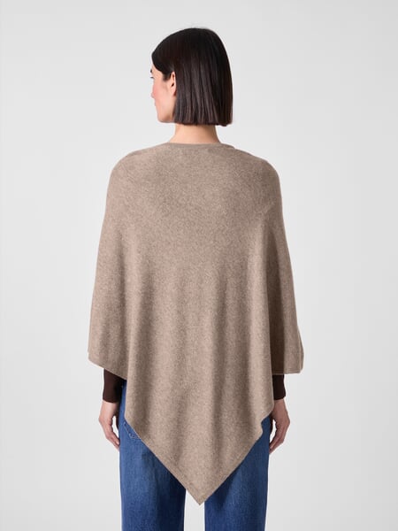 Poncho Kaschmir, Tragebild