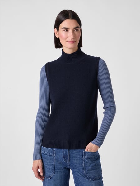 Women's Knitted Cashmere Sleeveless Sweater Navy, presented on a model