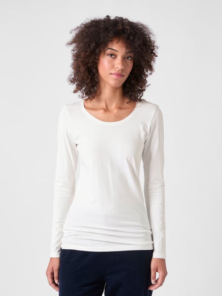 Damen-Langarmshirt Natur, Tragebild