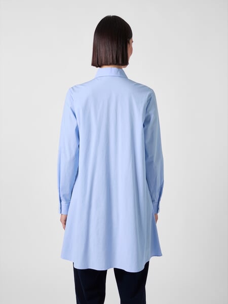 Robe-chemisier pour femme en popeline Bleu clair, présenté sur un modèle