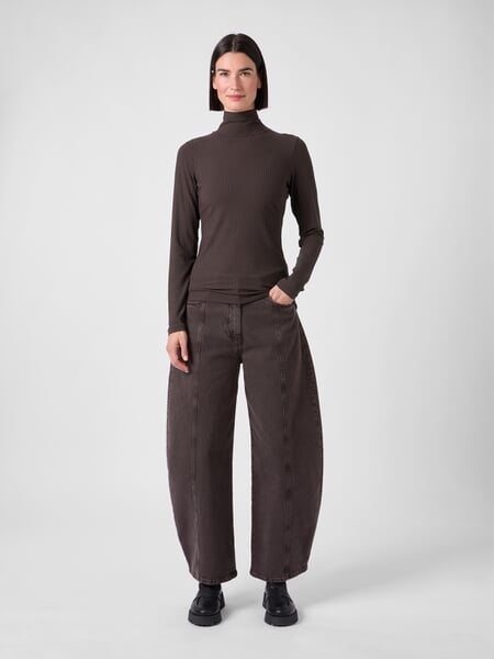 Women’s TENCEL™ Turtleneck Shirt Dark brown, presented on a model