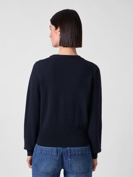 Pull en maille pour femme Bleu foncé, présenté sur un modèle