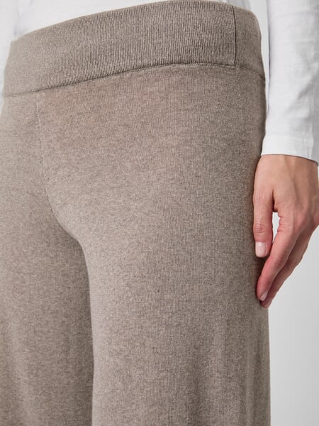 Damesgebreide broek Lichtbruin, close-up