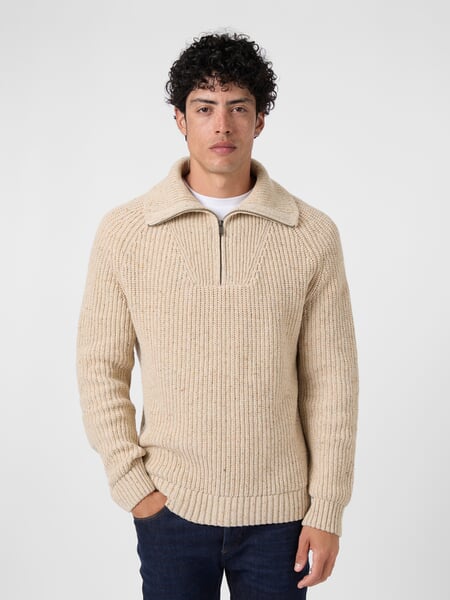 Pull-over pour homme en coton et laine Naturel, présenté sur un modèle