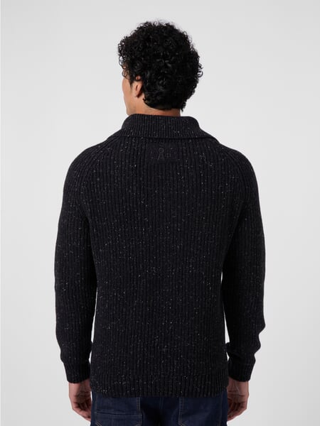 Men’s Troyer Cotton-Wool Black, presented on a model