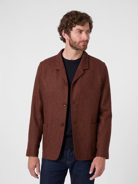 Veste pour homme Herringbone Rouge rouille, présenté sur un modèle