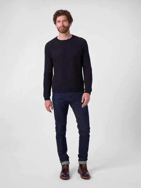 Herrenpullover Kaschmir-Wolle Blau-Braun, Tragebild