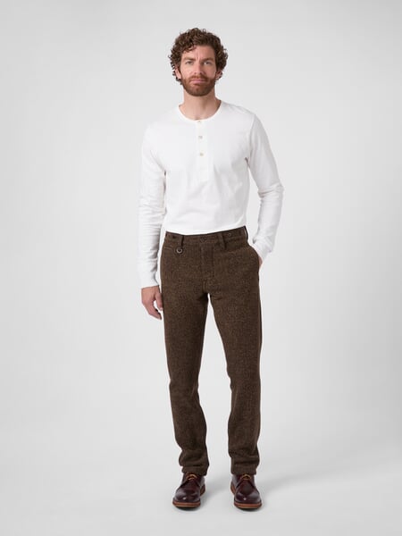 Herren-Surveyor-Trousers Braun, Tragebild