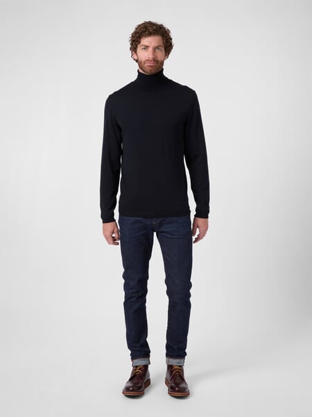 Herren-Rollkragenpullover Dunkelblau, Tragebild
