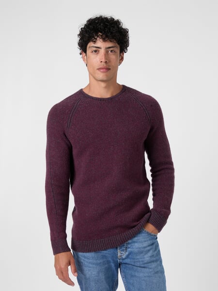 Men’s Alpaca Sweater Red-Blue, presented on a model