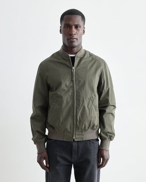 Herrenblouson Baumwolle Oliv, Fertigungssprozess