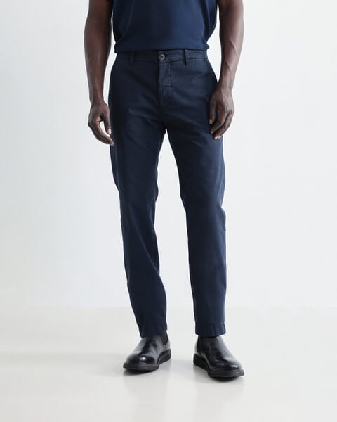 Herrenchino Regular Fit Navy, Fertigungssprozess