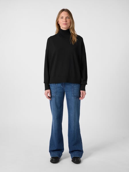 Pull à col roulé pour femme Noir, présenté sur un modèle