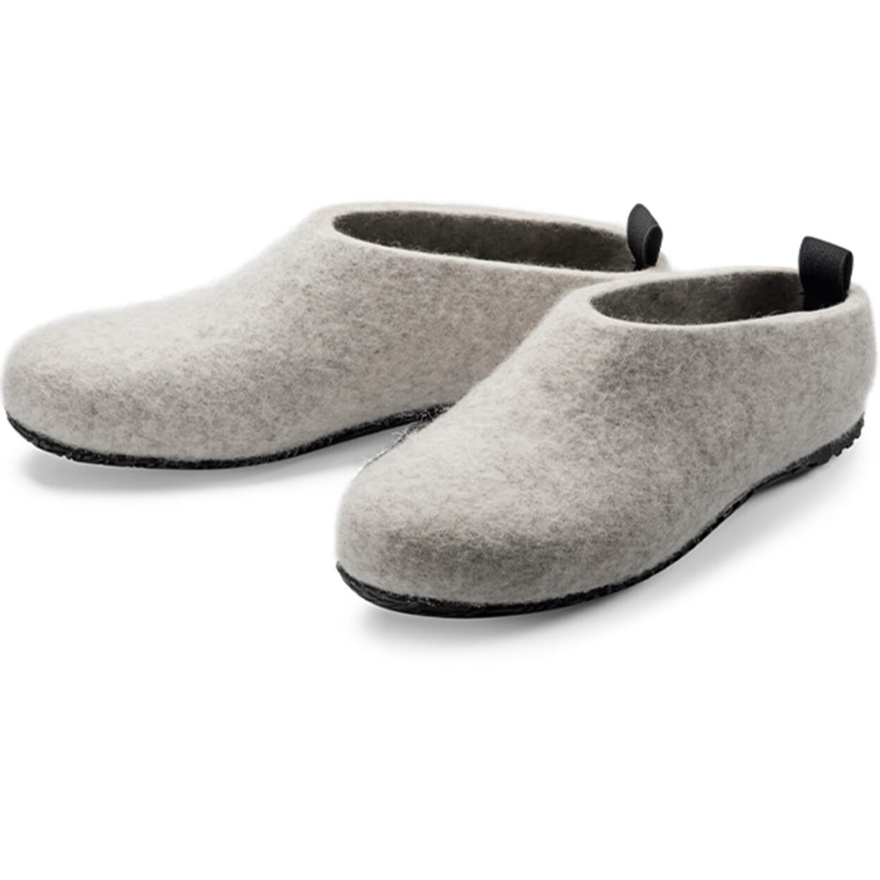 Lahtiset slippers