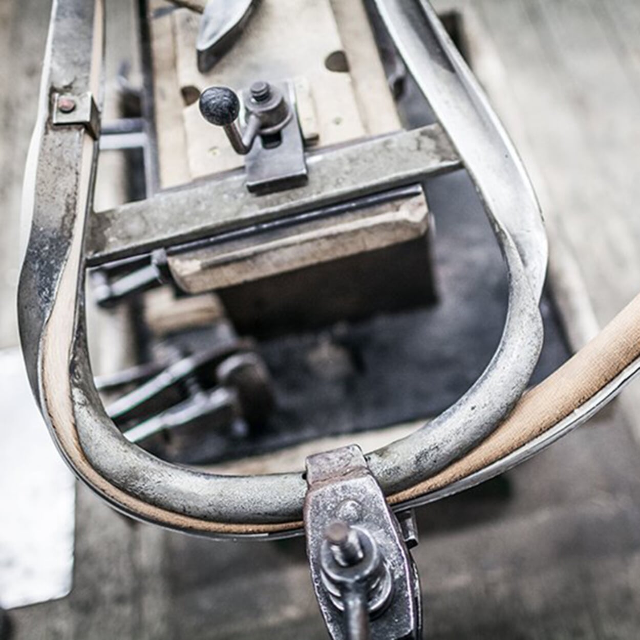 TON gebogen houten meubels fabriceren