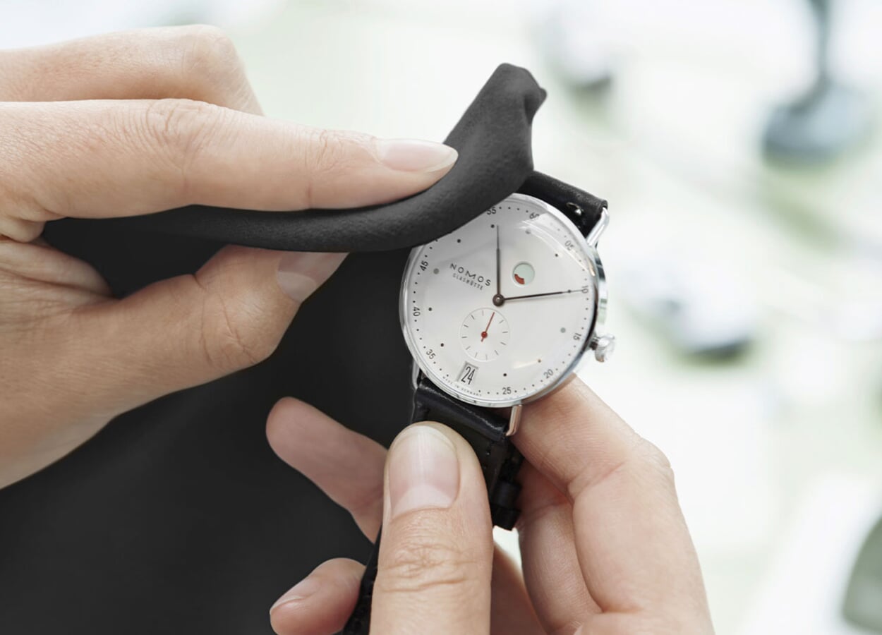 Nomos Uhren
