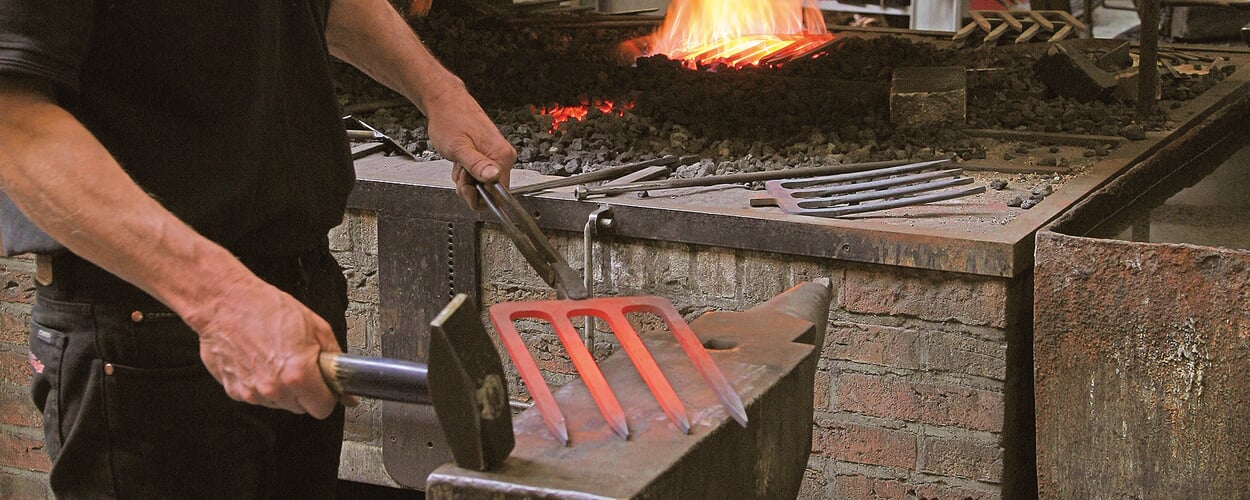 Gesmeed gereedschap van Sneeboer