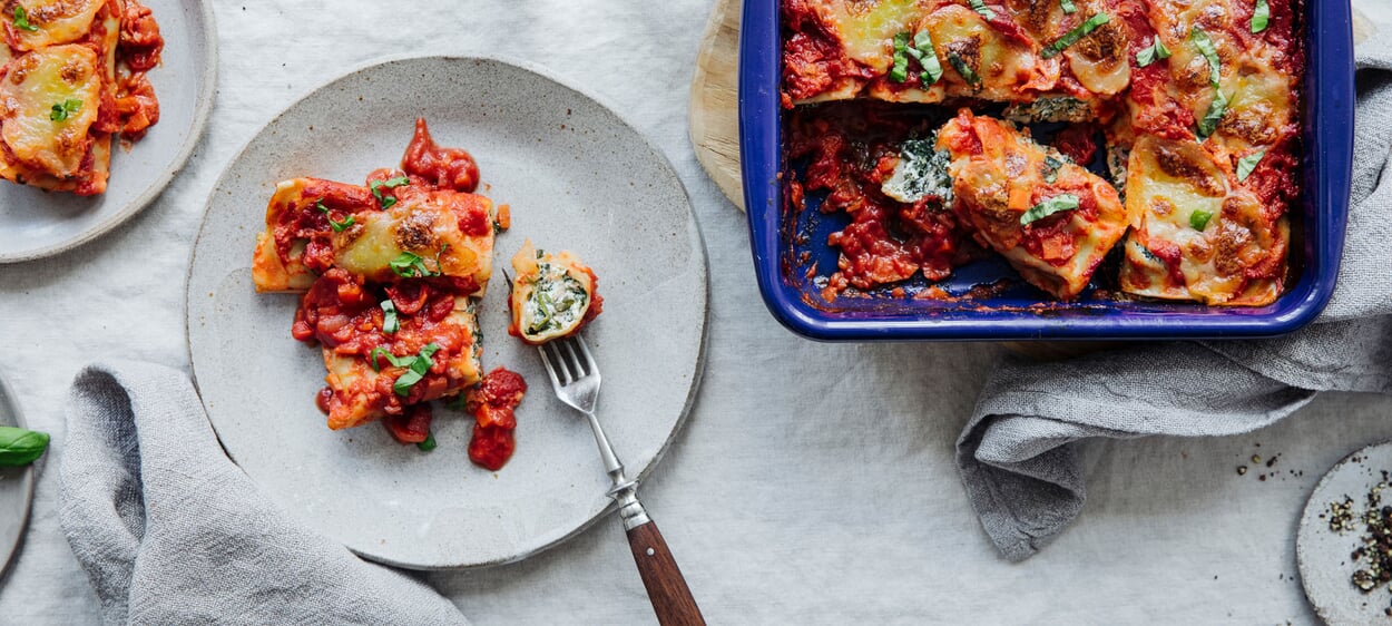 Cannelloni fourrés à l'ail des ours et au fromage de chèvre