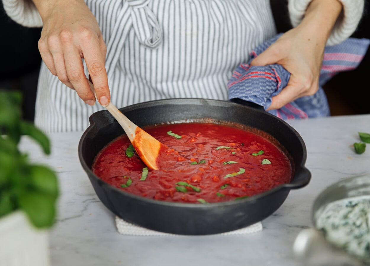 Cannelloni fourrés à l'ail des ours et au fromage de chèvre