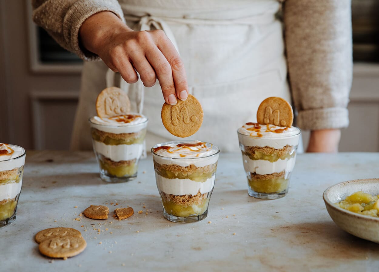 Winterliches Schichtdessert