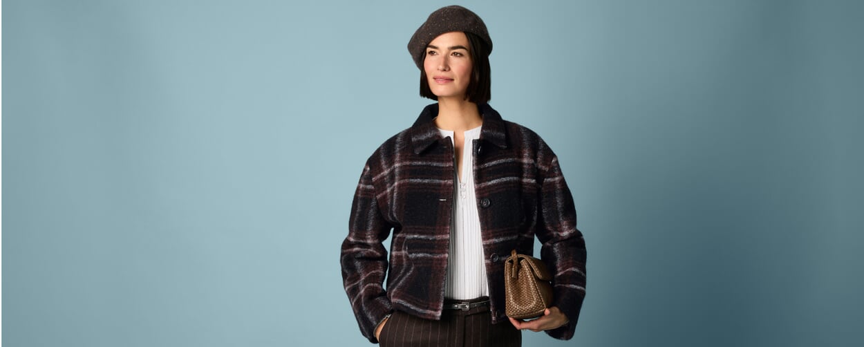 Model in Herbstoutfit