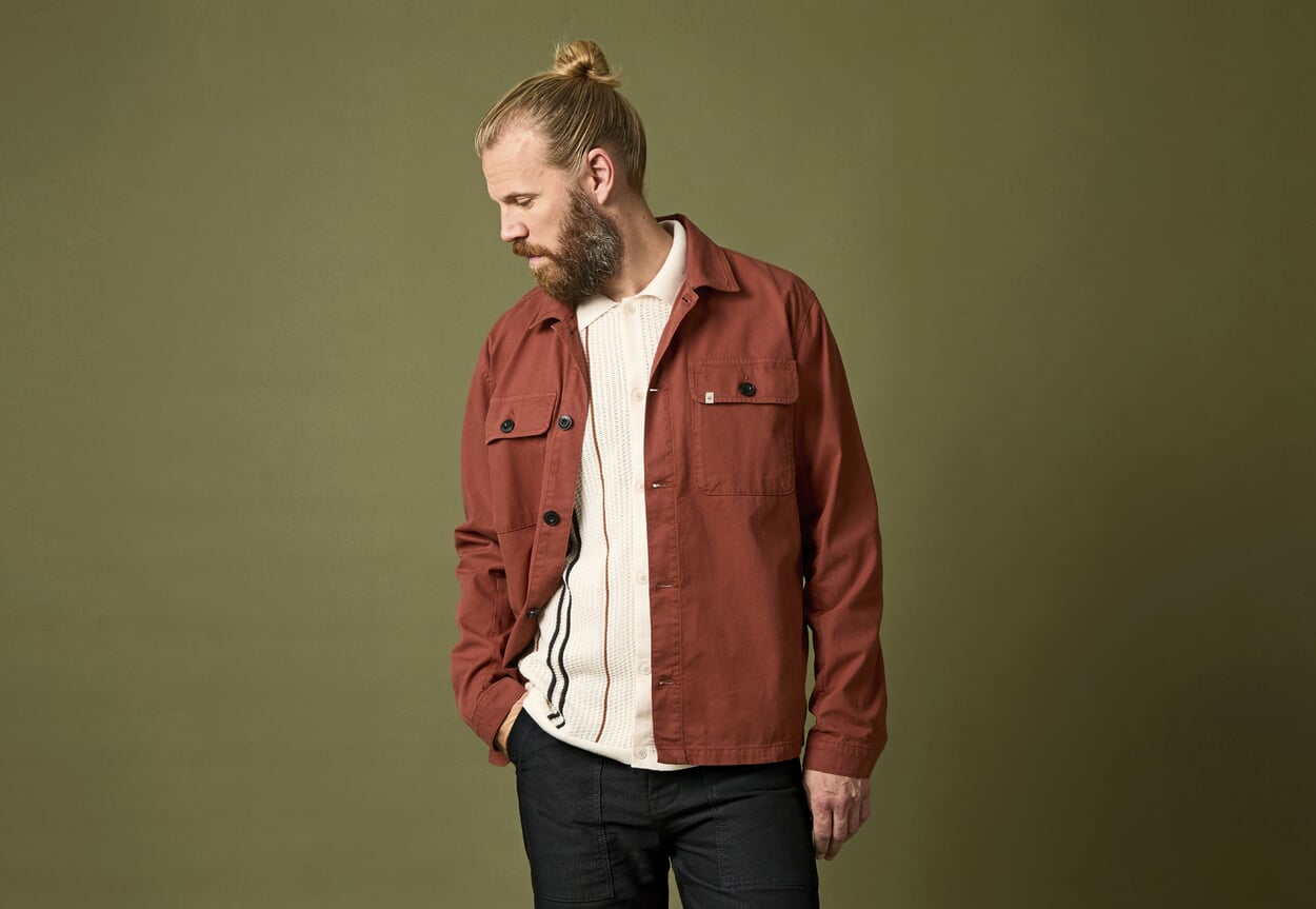 Model in Frühlingsoutfit